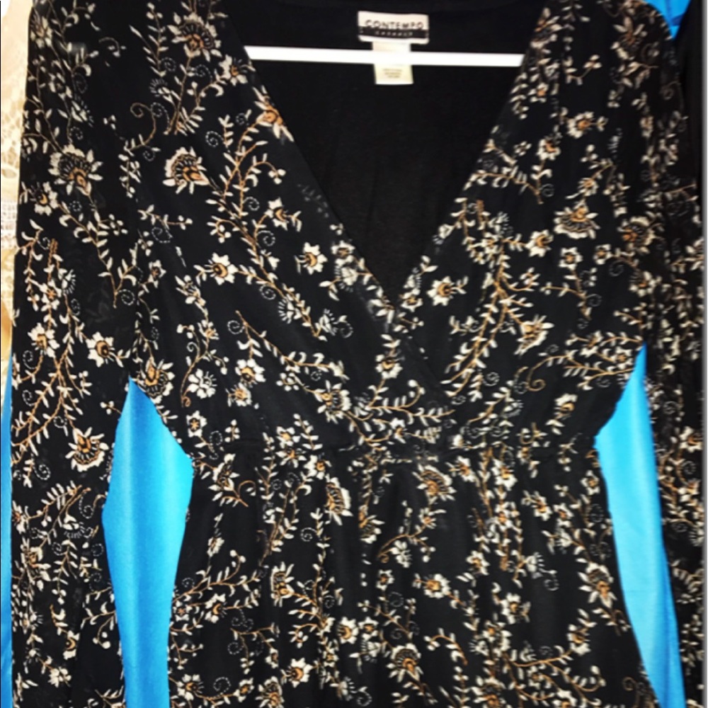 Black floral top